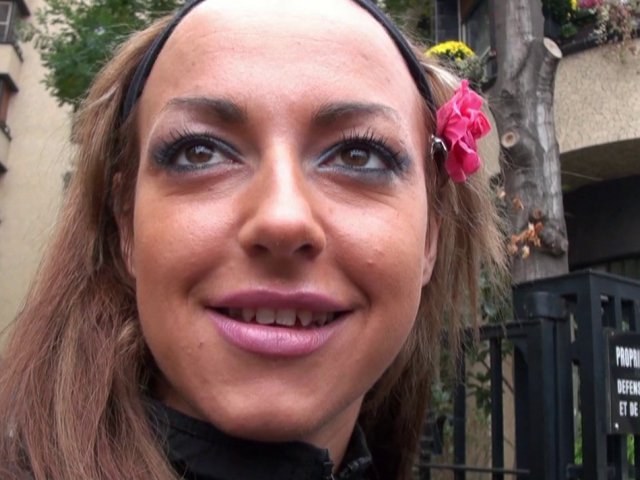Un duo libertin cherche des amateurs pour baiser!